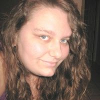 Meet New People like Anna [Fallen NF BW [add.me] on myYearbook