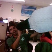 Meet New People like (¯`·._.·[ViCeNt (¯`·._.·[GuErrE on myYearbook