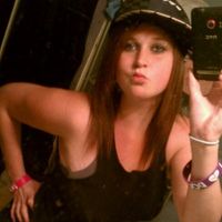 Meet New People like [[MelissaBabyy ]] on myYearbook