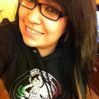 Meet New People like @iLizRawrz :] on myYearbook